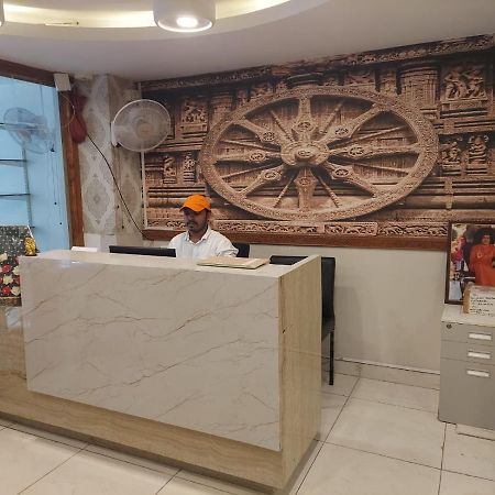 Aum Hotel Puttaparthi Εξωτερικό φωτογραφία