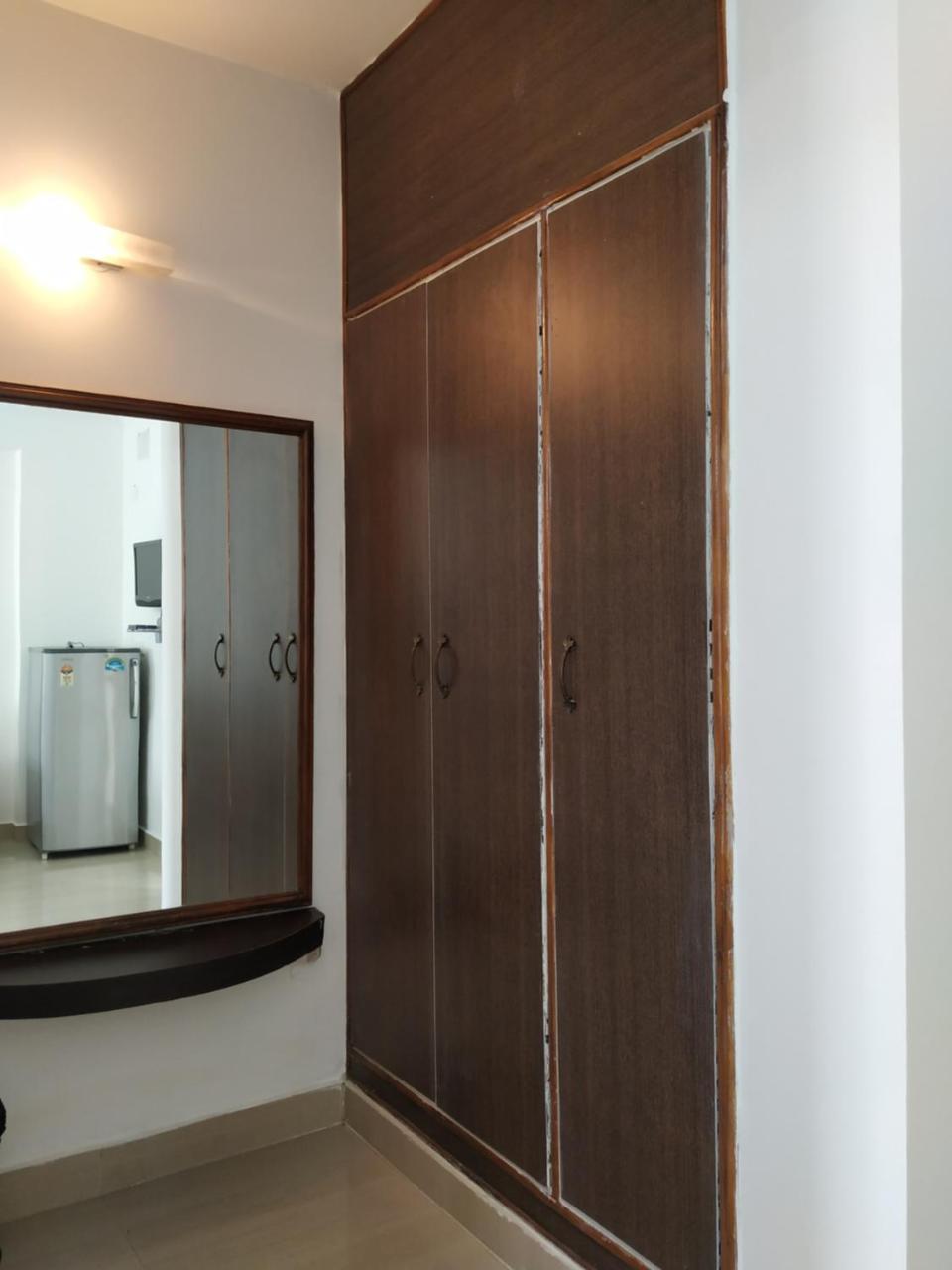 Aum Hotel Puttaparthi Εξωτερικό φωτογραφία